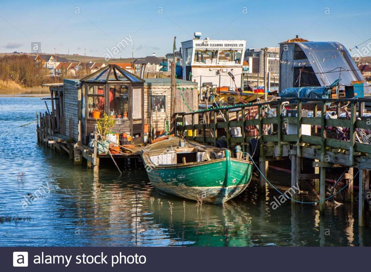 شورهام باي سي Riverside Townhouse, Only 20 Minutes From Brighton And Worthing المظهر الخارجي الصورة
